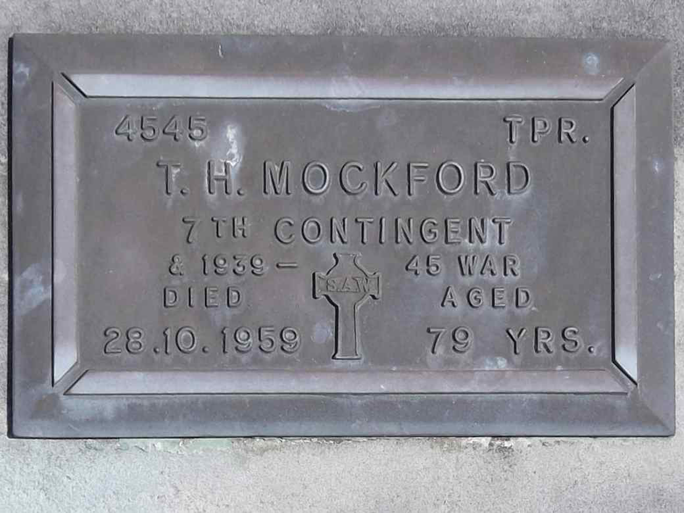 Photo of headstones/Thomas Mockford hdstn 1959 Dunedin